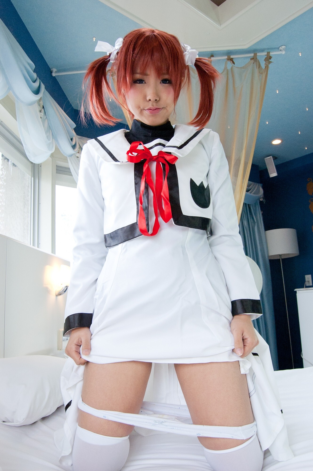 [Cosplay]  Hot Maho Shojo Lyrical Nanoha 1